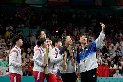North, South Korea Players Celebrate With Selfies During The Medal Ceremony